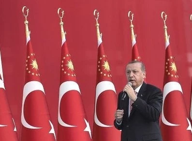 Σάλος στην Τουρκία! Νεκροί «στήριζαν» την προεκλογική καμπάνια του Ερντογάν